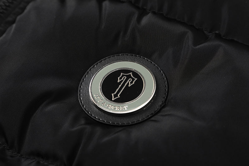 Trapstar Ironagte Detachable Hooded Puffer Jacket- Black