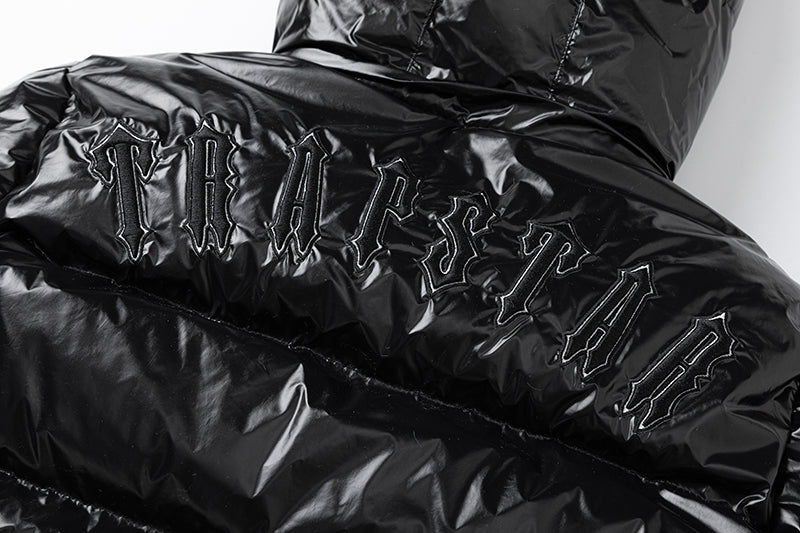 Trapstar Ironagte Detachable Hooded Puffer Jacket- Shiny Black